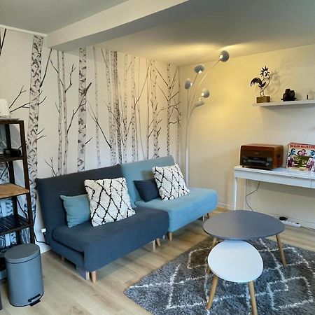 Maisonnette Dans Jardin Partage Colombes  Bagian luar foto